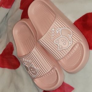 Flip flop pink sandals New soft sandals or flip flops